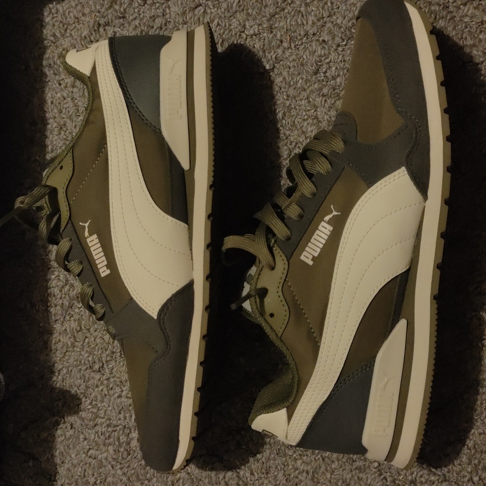 Puma running